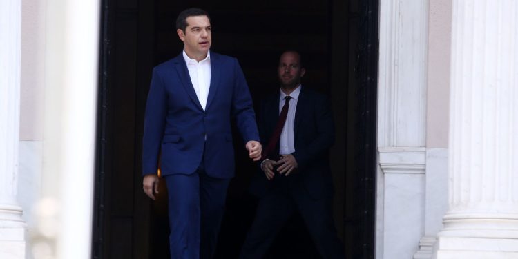 Γιατί αγαπούν να μισούν τον Αλέξη Τσίπρα…