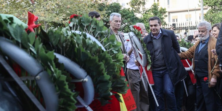 «Οι εξεγέρσεις δεν μπαίνουν σε μουσεία»: Το μήνυμα του Αλέξη Τσίπρα για τα 52 χρόνια από το Πολυτεχνείο