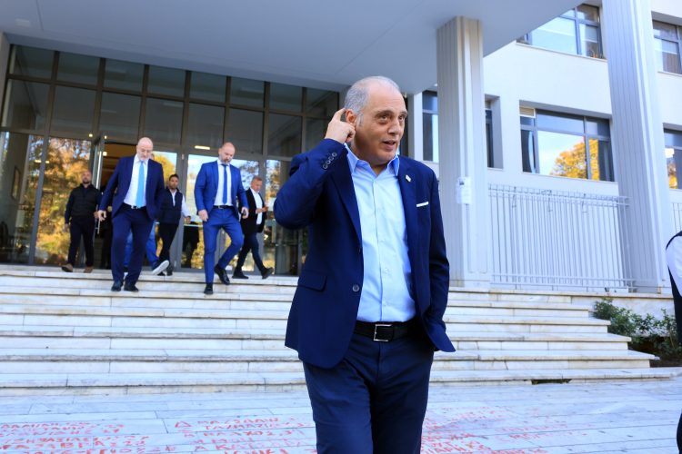 Στην Κεντρική Μακεδονία ο Βελόπουλος «τρώει» τη ΝΔ από μέσα