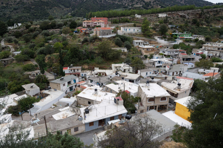Βαρύς οπλισμός και νέα δεδομένα για το μακελειό στα Βορίζια