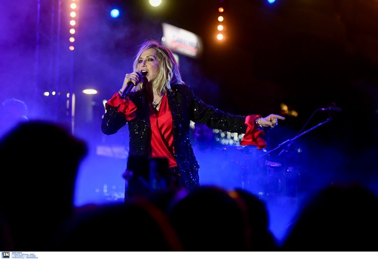 Η Άννα Βίσση επιστρέφει με την «Εξαίρεση», πίσω στις πίστες