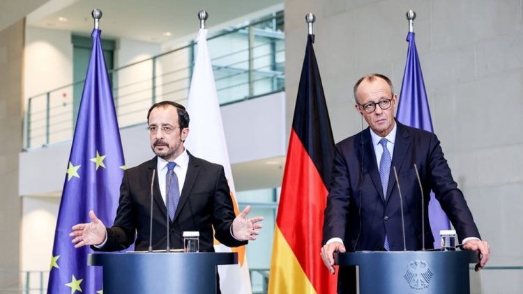 Μερτς-Χριστοδουλίδης: Ενιαία γραμμή υπέρ της επανεκκίνησης των συνομιλιών στο Κυπριακό