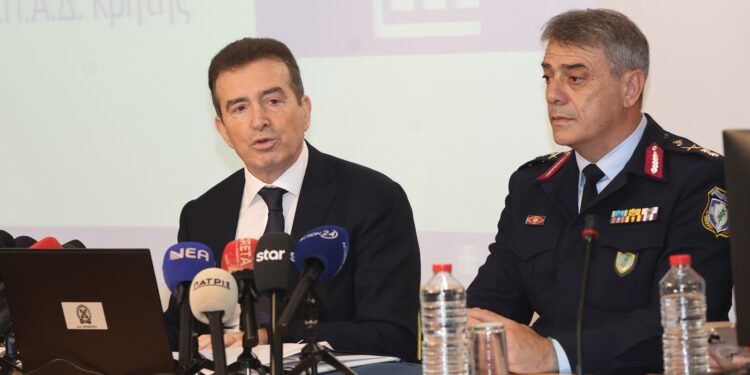 Τα μέτρα Χρυσοχοΐδη για τα όπλα στην Κρήτη: Μπαλωθιές τέλος – Μόνιμα στο νησί το ελληνικό FBI