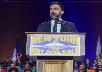 Αντίστροφη μέτρηση για τις κρίσιμες εκλογές για τον Δήμο στη Νέα Υόρκη