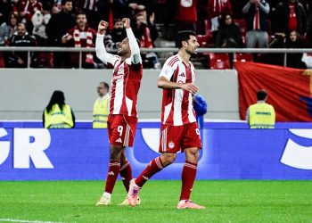 Διπλό του Ολυμπιακού στην Αστάνα με «λυτρωτή» τον Ζέλσον