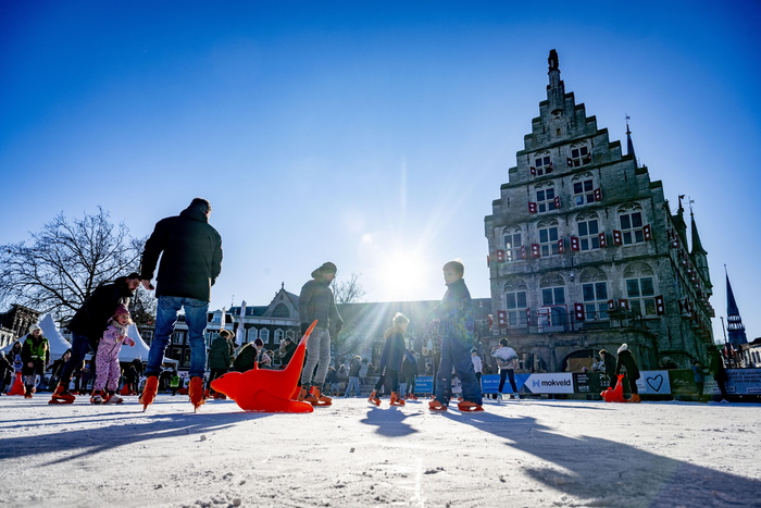 Ολλανδία: Σύλληψη 29χρονου για σχέδιο τρομοκρατικής επίθεσης τα Χριστούγεννα