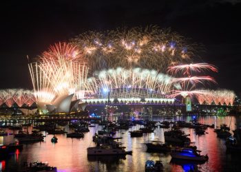 Εντυπωσιακό το σόου της υποδοχής του 2026 στην Αυστραλία (βίντεο)