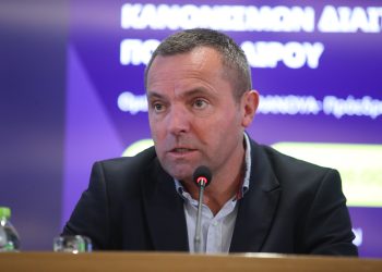 Ο Ολυμπιακός ζητά την απομάκρυνση Λανουά από την ΚΕΔ