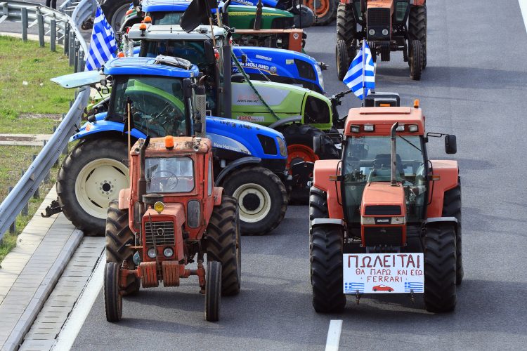 ΣΥΡΙΖΑ-ΠΣ: Η κυβέρνηση τραμπουκίζει τους αγρότες, όχι το αντίστροφο