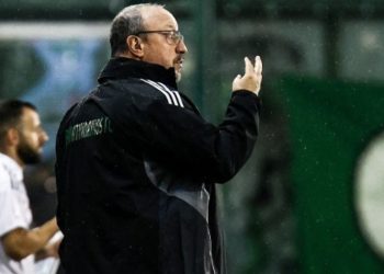 Η «σκληρή» ομιλία του Μπενίτεθ μετά την ήττα από τον ΠΑΟΚ