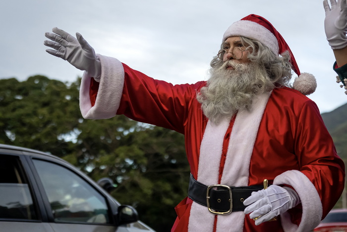 Ο πολιτικός Santa Claus δεν θα πέσει από την καμινάδα