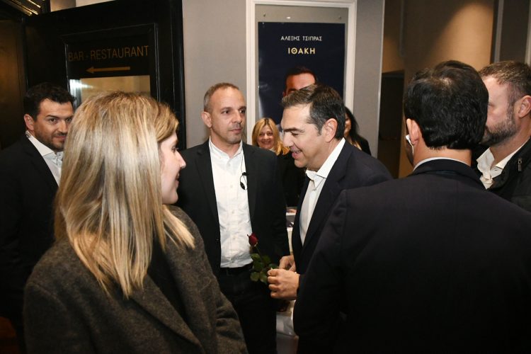 Δείτε ζωντανά την παρουσίαση της «Ιθάκης» από τον Αλέξη Τσίπρα στην Πάτρα (live)