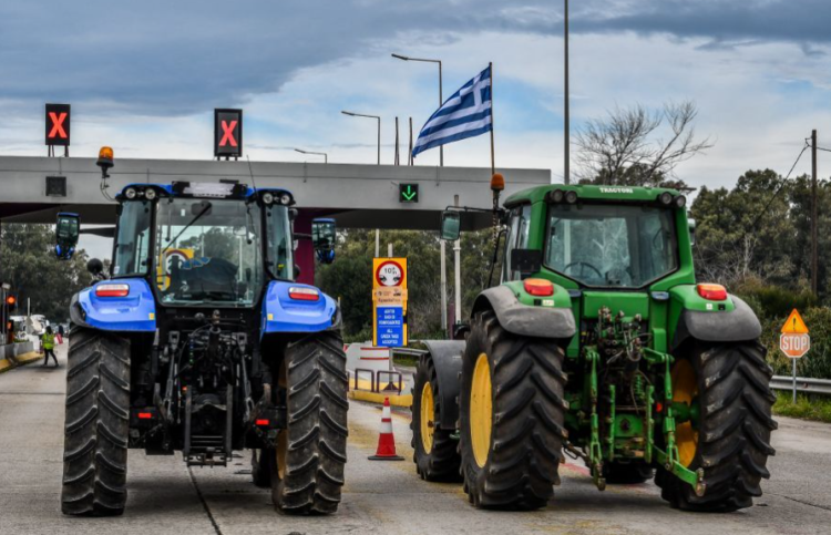 Σταθερά τα μπλόκα: Πώς θα κυκλοφορούν τα οχήματα σε εθνικές και παρακαμπτηρίους- Σύσκεψη σήμερα στη Νίκαια (βίντεο)
