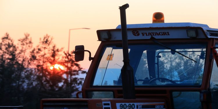 Συνεχίζονται οι κινητοποιήσεις μετά το αδιέξοδο μεταξύ κυβέρνησης – αγροτών: Συλλαλητήριο στη Λάρισα με αφορμή τη δίκη των δύο αγροτών