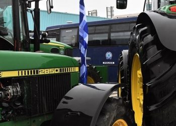 Οι αγρότες εξεγείρονται σε ολόκληρη τη χώρα και αποφασίζουν τα επόμενα βήματά τους – Πού θα στηθούν τα νέα μπλόκα
