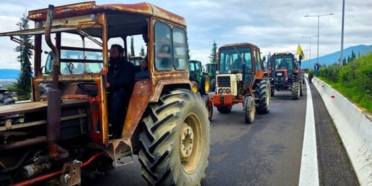 Ανυποχώρητοι οι αγρότες: Στις 16:00 θα κλείσουν και παρακαμπτήριους της ΕΟ Αθηνών-Θεσσαλονίκης – Τι θα γίνει στα Μάλγαρα