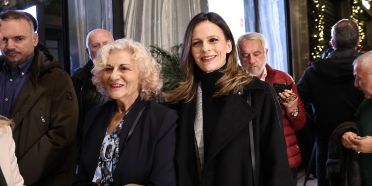 Έφη Αχτσιόγλου: Δεν εργαλειοποίησα τον Τσίπρα όπως έκανε ο Κασσελάκης – Ήταν επιλογή σεβασμού