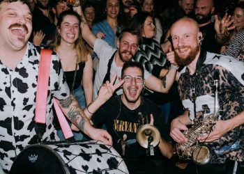 Σκοταδισμός στη Φλώρινα: Δήμαρχος διέκοψε συναυλία για τραγούδι στη σλαβική γλώσσα!