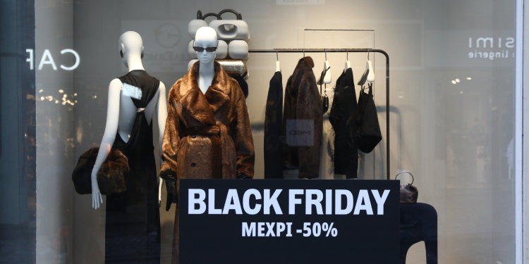 ΕΣΕΕ: Πτώση τζίρου για πολλές επιχειρήσεις στη φετινή Black Friday