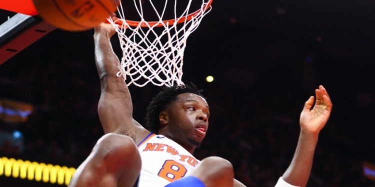 Οι Νικς πέρασαν στους «4» του NBA Cup με ηγέτη τον Μπράνσον