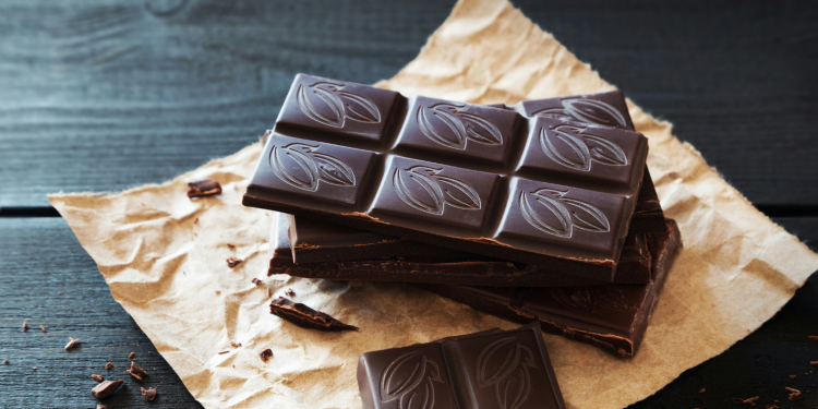 Μαύρη σοκολάτα: Το «μυστικό» για την μακροζωΐα