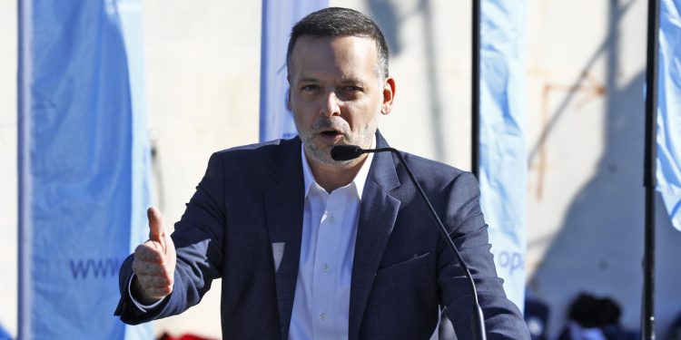 Το τρίπτυχο Δούκα ενόψει Συνεδρίου ΠΑΣΟΚ