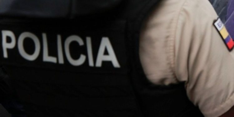 Έξι νεκροί σε έφοδο ενόπλων σε πλαζ στον Ισημερινό