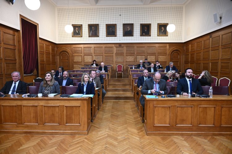 Εξεταστική: Τα «χρυσά» δελτία στο στόχαστρο – Τριπλές κληρώσεις, μεγάλα ποσά και πολλά ερωτήματα