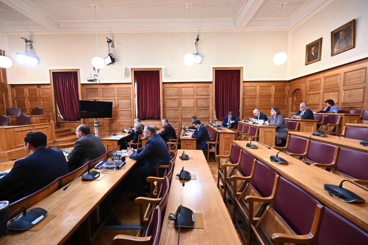 Εκτός ορίων καυγάς Κωνσταντοπούλου – Λαζαρίδη στην Εξεταστική (βίντεο)