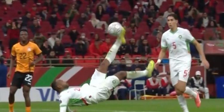 Δεύτερο απίστευτο γκολ Ελ Κααμπί με ανάποδο ψαλίδι στο Κόπα Άφρικα (βίντεο)