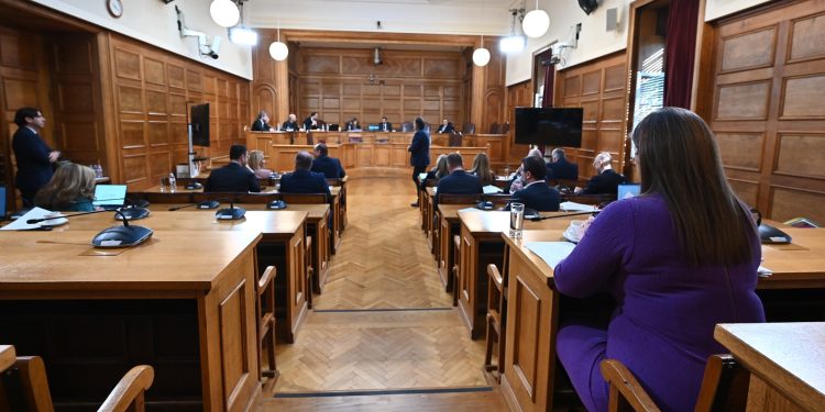 Γιώργος Ξυλούρης – «Φραπές»: Η επεισοδιακή εξέταση, η Jaguar των… 1000 ευρώ, οι απειλές και οι αριθμοί του Τζόκερ