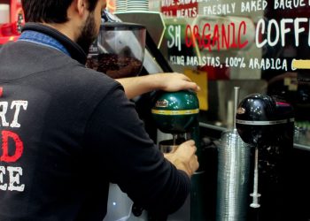 Πως αμείβονται οι αργίες Χριστουγέννων και Πρωτοχρονιάς