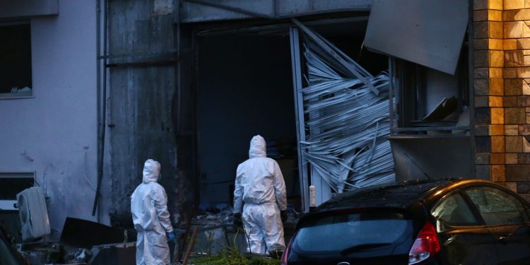 Ισχυρή έκρηξη σε υποκατάστημα τράπεζας στον Εύοσμο Θεσσαλονίκης