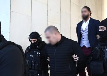 Φονικό στη Φοινικούντα: Νέα σύλληψη για το στυγερό έγκλημα – Παραδόθηκε ο 30χρονος που αναζητούνταν