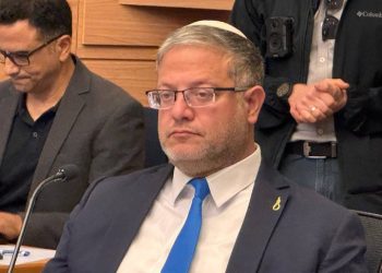 Μπεν Γκβιρ: Με καρφίτσα – αγχόνη στη συζήτηση για τη θανατική ποινή σε Παλαιστινίους