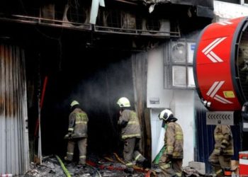 Ινδονησία: 16 νεκροί μετά από πυρκαγιά σε οίκο ευγηρίας