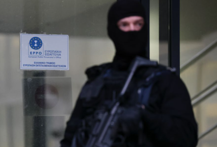 ΟΠΕΚΕΠΕ: Ελεύθερη η πεθερά του φερόμενου ως αρχηγού αγροτοσυνδικαλιστή