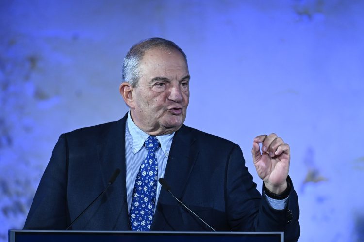 Βόμβες Καραμανλή για ΟΠΕΚΕΠΕ, Δικαιοσύνη και Εξεταστικές