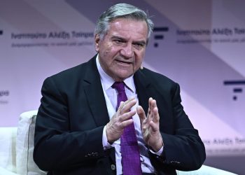 Καστανίδης, το «τεστ βάσης»