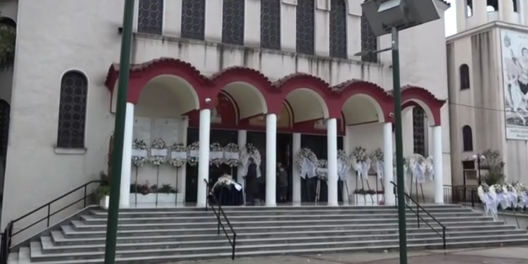 Τροχαίο – Λούτσα: Σε κλίμα βαθιάς οδύνης η κηδεία του 24χρονου Σωτήρη