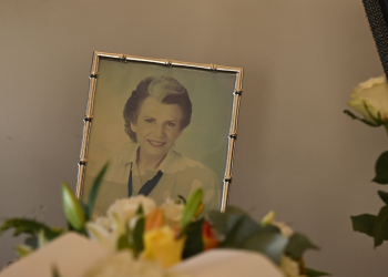 Σε κλίμα βαθιάς συγκίνησης το τελευταίο αντίο στη Σύλβα Ακρίτα (φώτο)