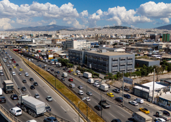 Κυρανάκης: Εξετάζεται απαγόρευση βαρέων οχημάτων στον Κηφισό 7:00 με 10:00