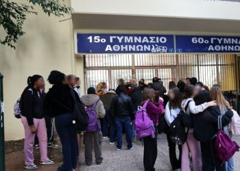 Κυψέλη – επίθεση με μαχαίρι: Γιατί «θόλωσα»- Τι δηλώνει η 16χρονη μαθήτρια (βίντεο)