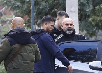 Κολωνάκι: Ραγδαίες εξελίξεις – Συνελήφθη ο γιος της 87χρονης που βρέθηκε απανθρακωμένη