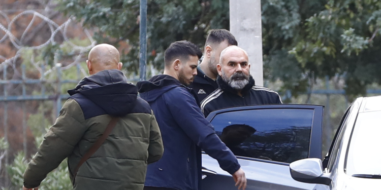 Κολωνάκι: Ραγδαίες εξελίξεις – Συνελήφθη ο γιος της 87χρονης που βρέθηκε απανθρακωμένη