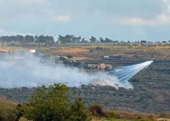 Το Ισραήλ εξαπέλυσε σειρά πληγμάτων κατά της Χεζμπολάχ στον Λίβανο