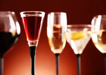 Ανακαλείται παρτίδα γνωστότατου λικέρ – Τι να προσέξουν οι καταναλωτές