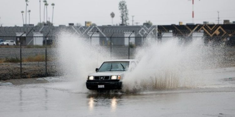 Λος Άντζελες: Εντολές εκκένωσης ενόψει καταιγίδας που ενδέχεται να προκαλέσει σαρωτικές πλημμύρες