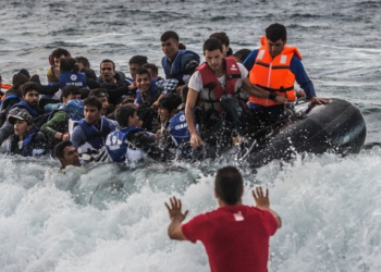 19 χώρες της ΕΕ ζητούν χρηματοδότηση για «στρατόπεδα μεταναστών» σε τρίτες χώρες