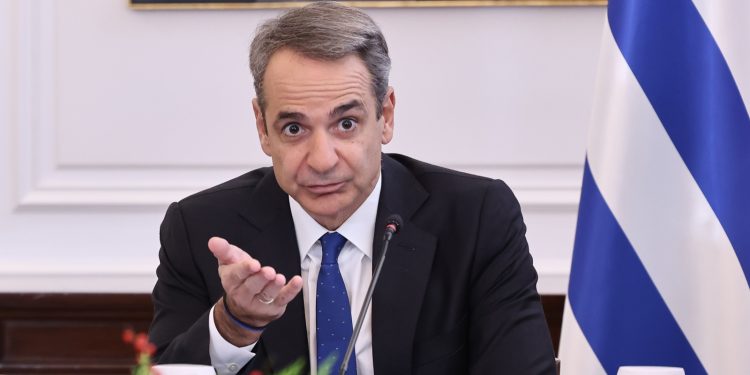 Διχασμένο το μπλοκ των ΠΑΣΟΚων συνταγματολόγων